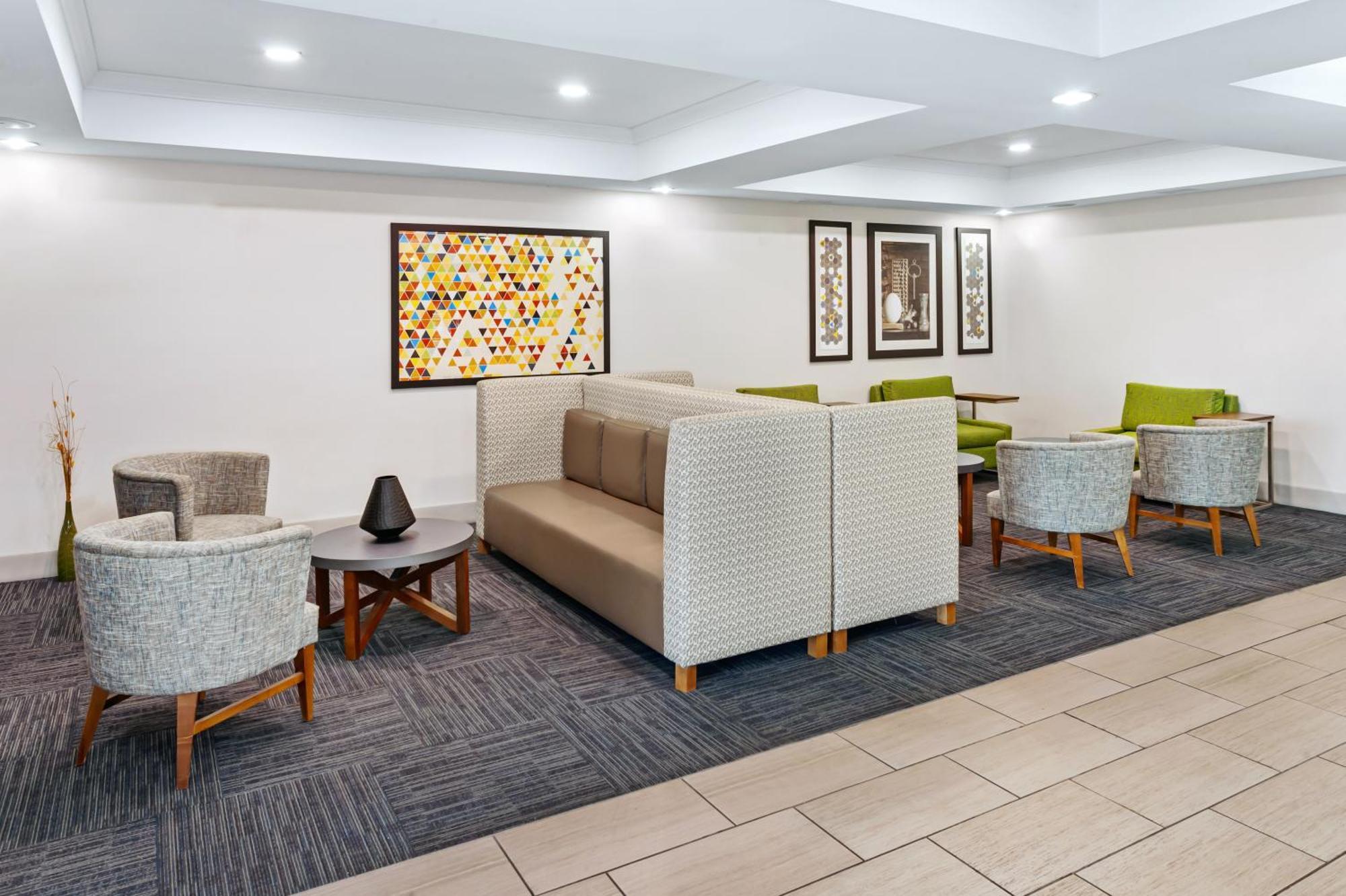 Holiday Inn Express Hotel & Suites Chicago South Lansing By Ihg Екстериор снимка